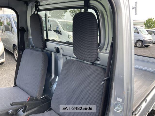Daihatsu HIJET TRUCK 2018-11 8207841-13