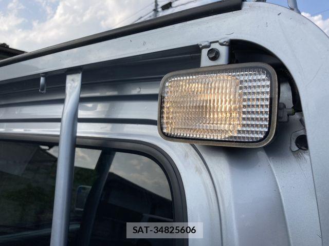 Daihatsu HIJET TRUCK 2018-11 8207841-22