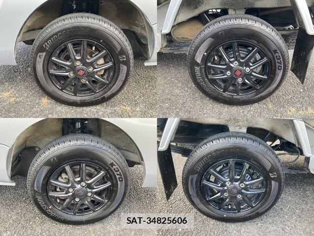 Daihatsu HIJET TRUCK 2018-11 8207841-24