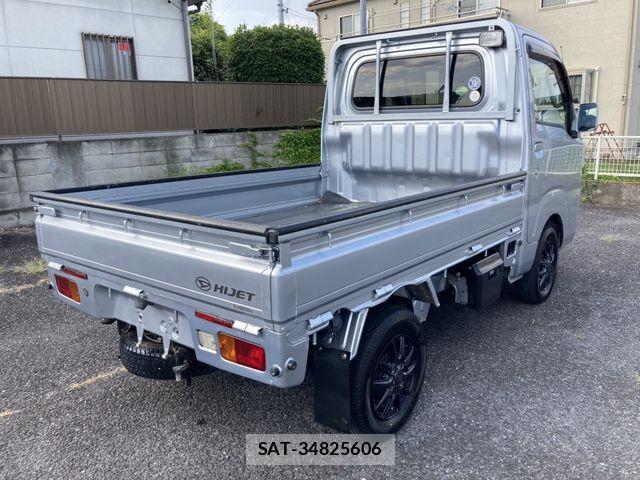 Daihatsu HIJET TRUCK 2018-11 8207841-2