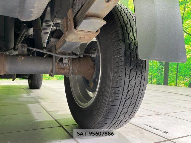 Daihatsu HIJET TRUCK 2019-05 8207838-18