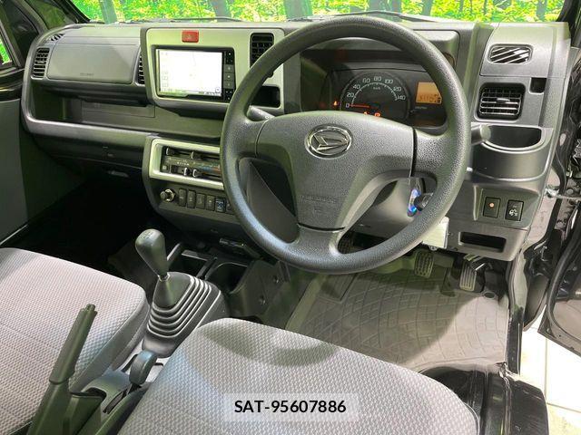 Daihatsu HIJET TRUCK 2019-05 8207838-1