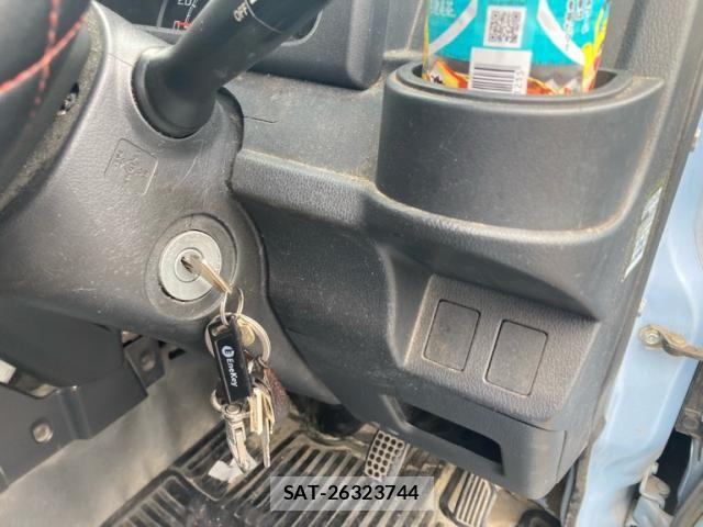 Daihatsu HIJET TRUCK 2015-03 8207843-11