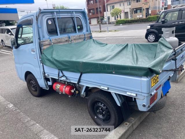 Daihatsu HIJET TRUCK 2015-03 8207843-6