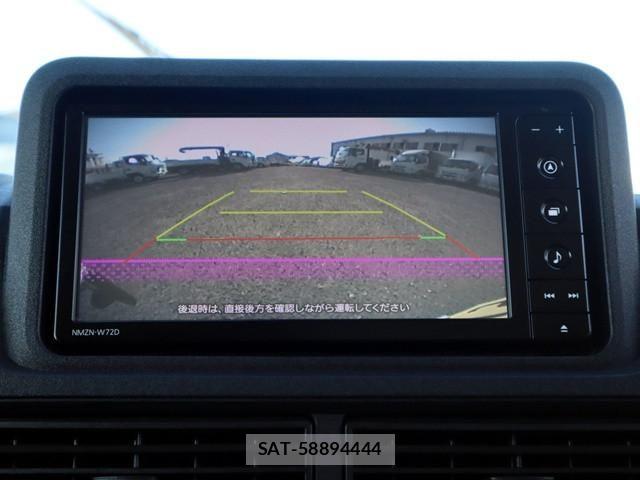 Daihatsu HIJET TRUCK 2022-01 8230309-17