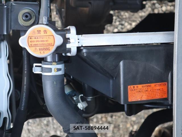 Daihatsu HIJET TRUCK 2022-01 8230309-18