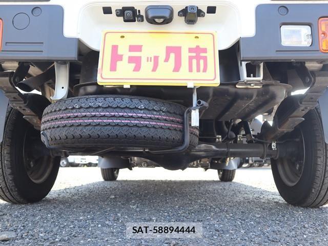 Daihatsu HIJET TRUCK 2022-01 8230309-25