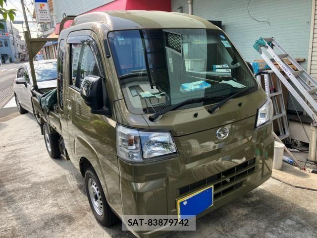 Daihatsu HIJET TRUCK 2024-04 8230310-0