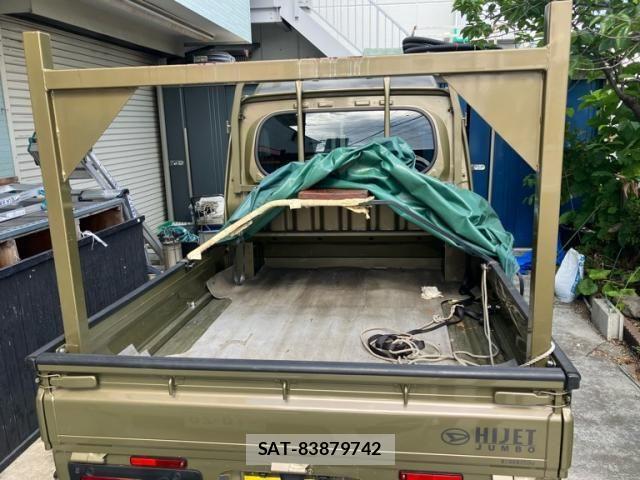 Daihatsu HIJET TRUCK 2024-04 8230310-5