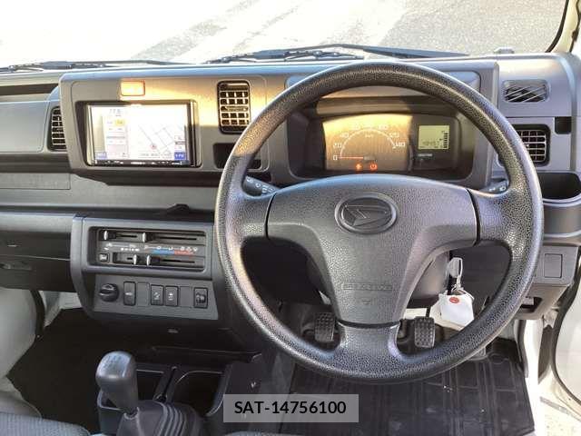 Daihatsu HIJET TRUCK 2019-03 8230311-15