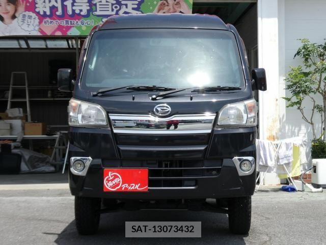 Daihatsu HIJET TRUCK 2016-12 8245402-11
