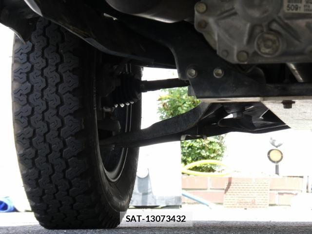 Daihatsu HIJET TRUCK 2016-12 8245402-21