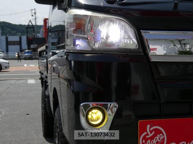 Daihatsu HIJET TRUCK 2016-12 8245402-29