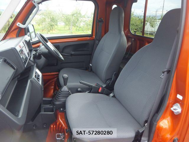 Daihatsu HIJET TRUCK 2018-07 8245405-14