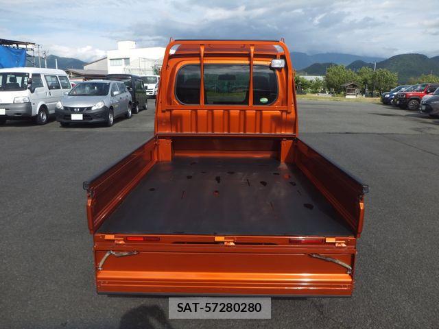 Daihatsu HIJET TRUCK 2018-07 8245405-7