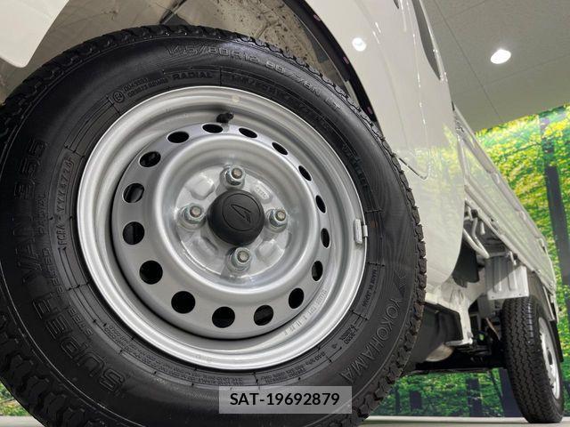 Daihatsu HIJET TRUCK 2025-03 8245399-12