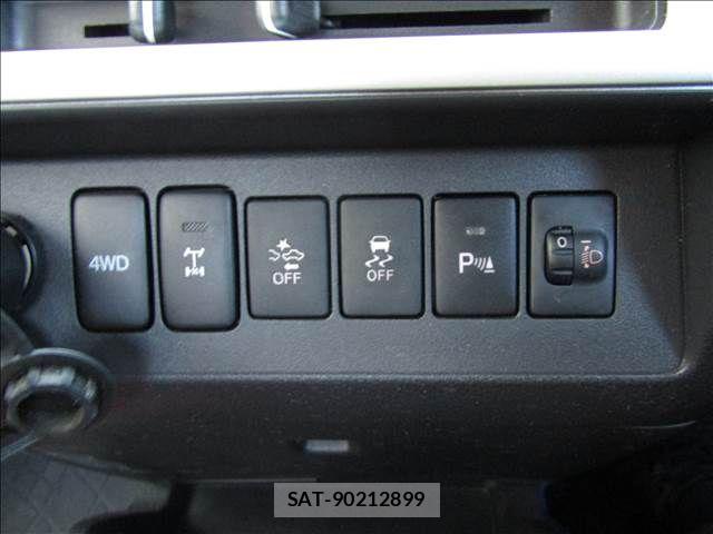 Daihatsu HIJET TRUCK 2021-03 8245404-8