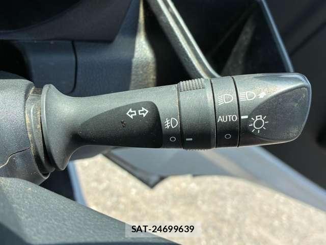 Daihatsu HIJET TRUCK 2023-04 8245403-15