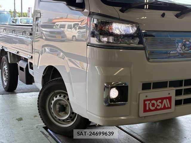 Daihatsu HIJET TRUCK 2023-04 8245403-29