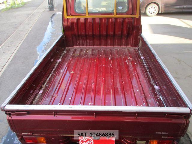 Daihatsu HIJET TRUCK 2007-06 8245408-11