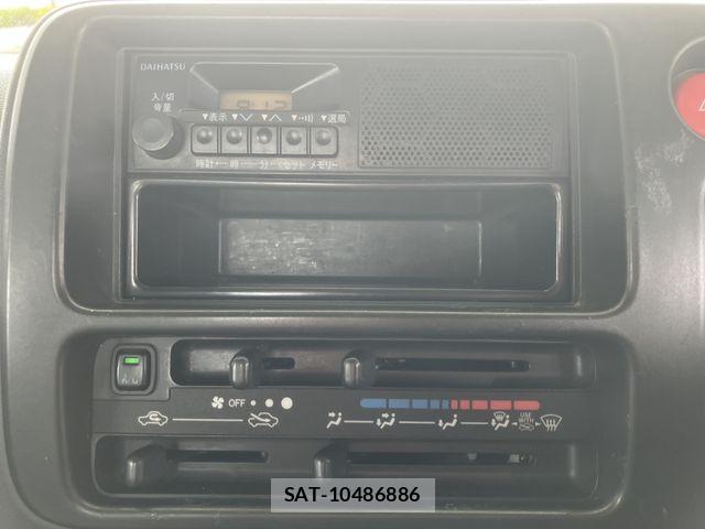 Daihatsu HIJET TRUCK 2007-06 8245408-26