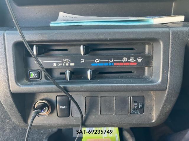 Daihatsu HIJET TRUCK 2014-09 8314747-16
