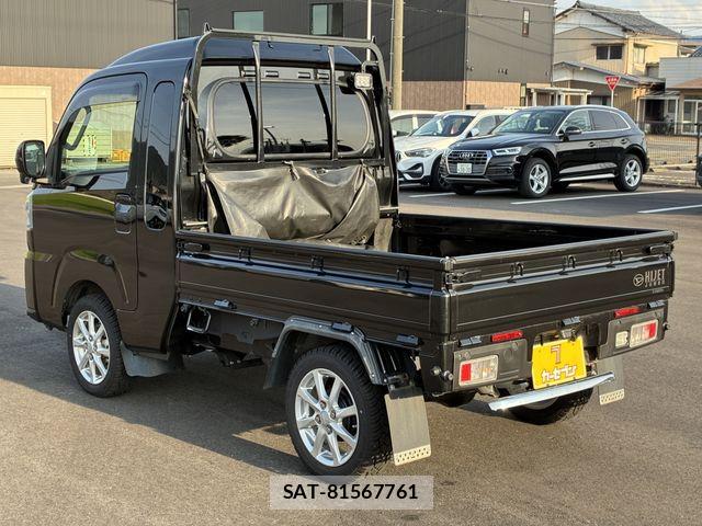 Daihatsu HIJET TRUCK 2022-07 8314741-6