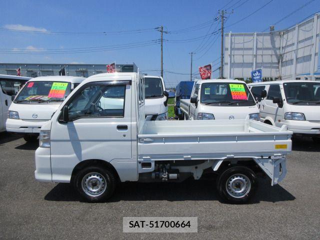 Daihatsu HIJET TRUCK 2014-04 8314740-4