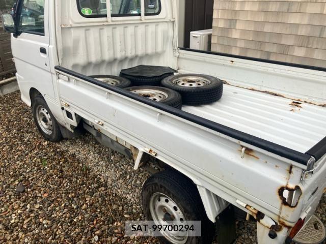 Daihatsu HIJET TRUCK 2004-07 8314749-10