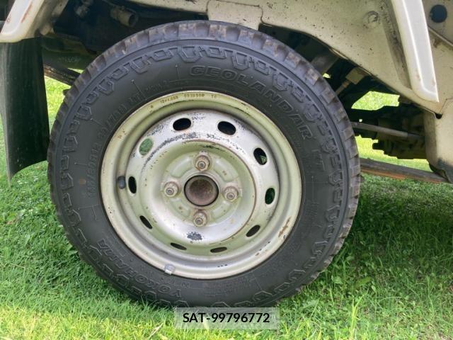 Daihatsu HIJET TRUCK 2000-01 8314750-11