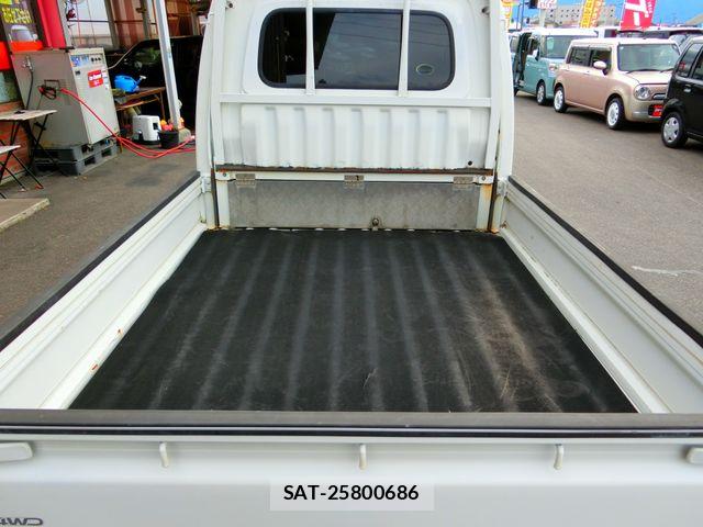 Daihatsu HIJET TRUCK 2010-04 8314745-6