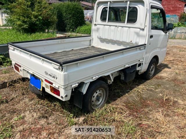 Daihatsu HIJET TRUCK 2018-02 8336153-5