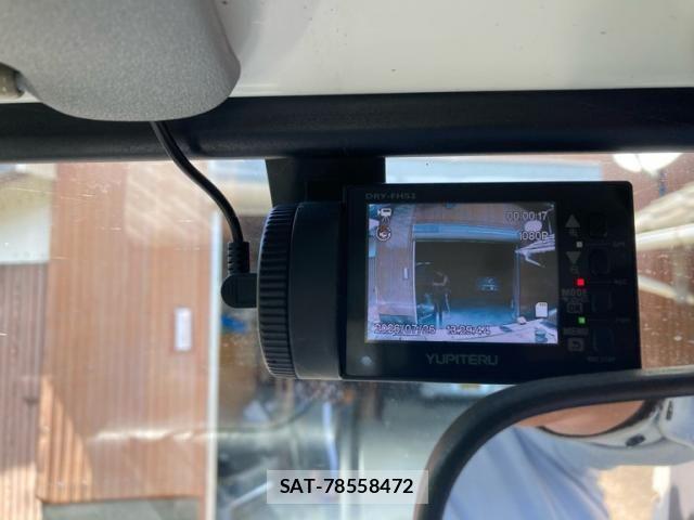 Daihatsu HIJET TRUCK 2001-10 8336156-16