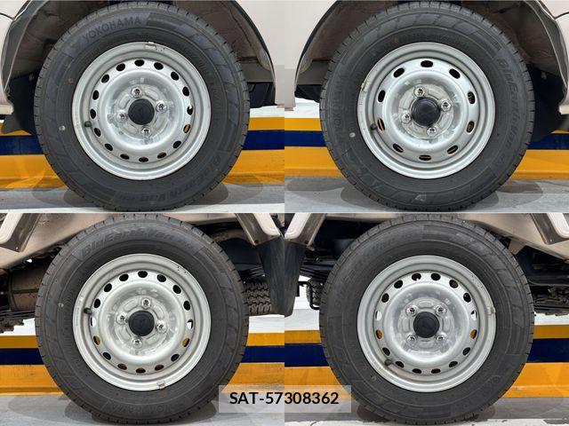Daihatsu HIJET TRUCK 2015-08 8336152-25