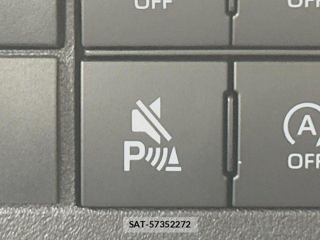 Daihatsu HIJET TRUCK 2025-05 8336145-6