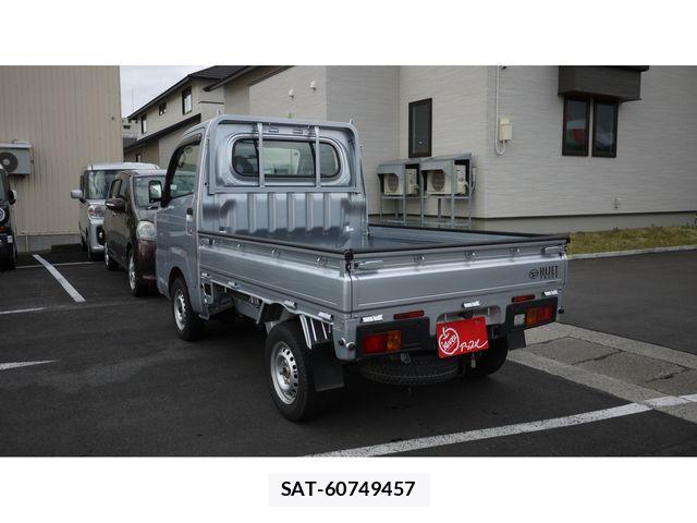 Daihatsu HIJET TRUCK 2023-02 8354639-2