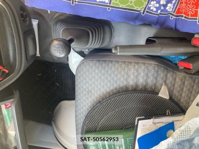 Daihatsu HIJET TRUCK 2012-09 8354640-18