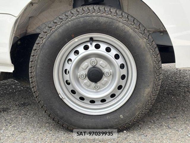 Daihatsu HIJET TRUCK 2023-09 8354636-26