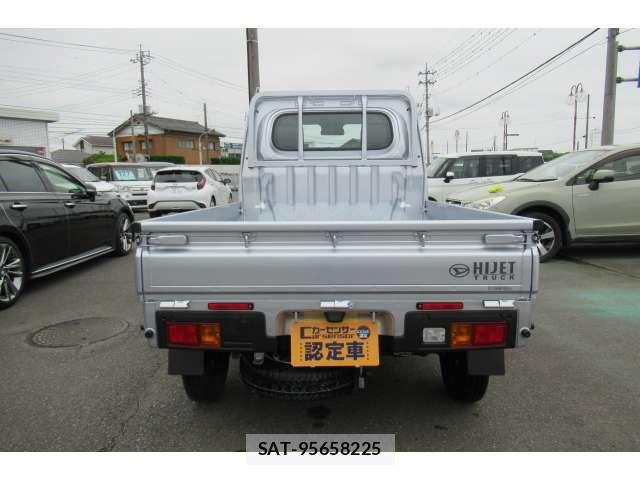 Daihatsu HIJET TRUCK 2025-10 8354635-5