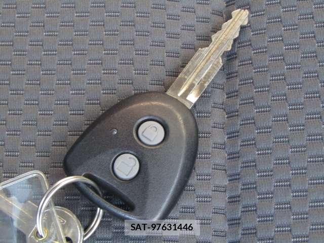 Daihatsu HIJET TRUCK 2021-07 8366221-8