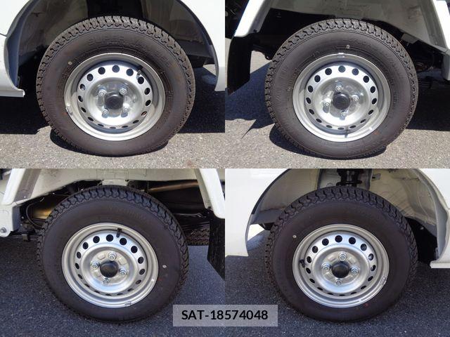 Daihatsu HIJET TRUCK 2026-01 8366225-11