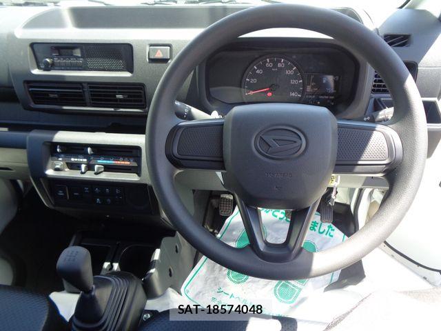 Daihatsu HIJET TRUCK 2026-01 8366225-17