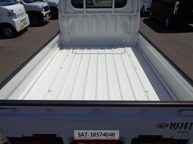Daihatsu HIJET TRUCK 2026-01 8366225-29