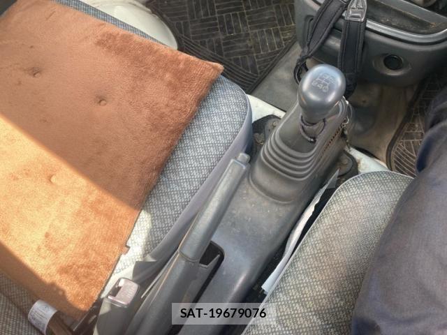 Daihatsu HIJET TRUCK 2006-07 8366228-16