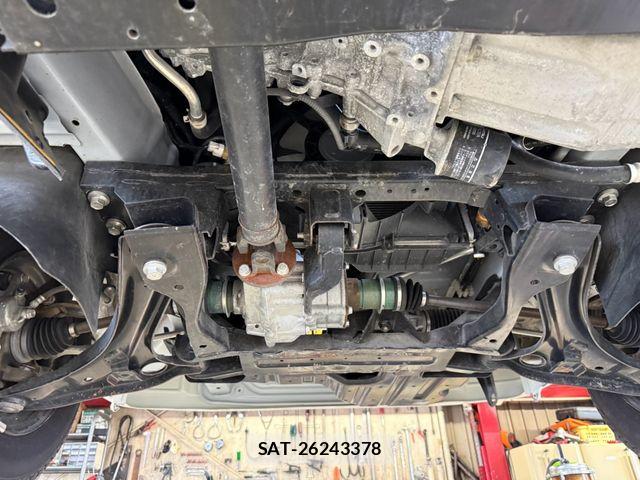 Daihatsu HIJET TRUCK 2022-02 8366224-26