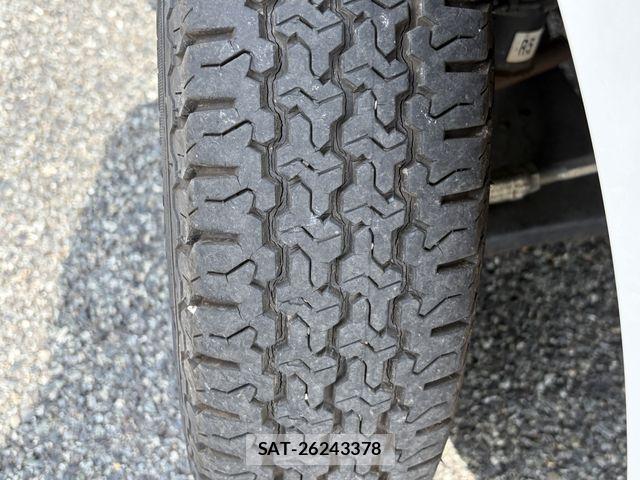 Daihatsu HIJET TRUCK 2022-02 8366224-28