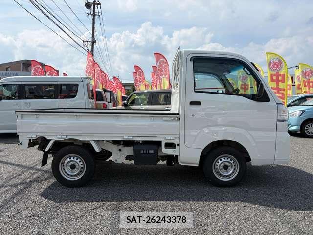 Daihatsu HIJET TRUCK 2022-02 8366224-3
