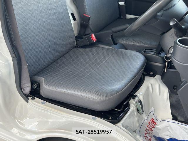 Daihatsu HIJET TRUCK 2020-01 8366222-21