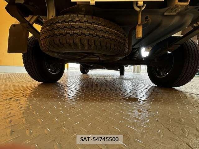 Daihatsu HIJET TRUCK 2016-04 8366227-16