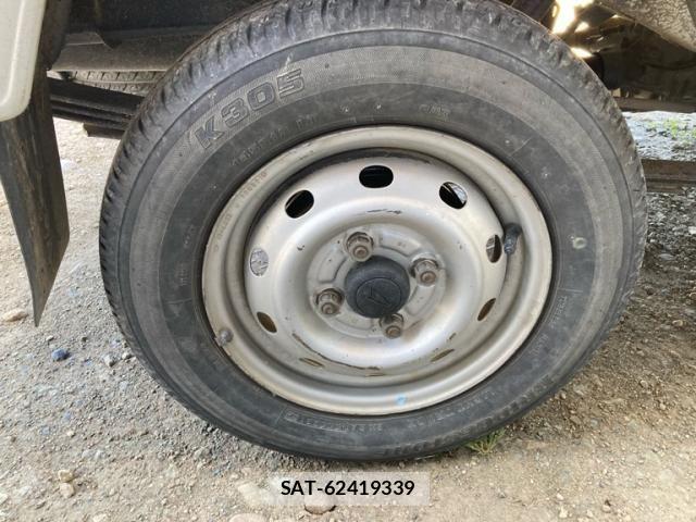 Daihatsu HIJET TRUCK 2001-11 8412810-12